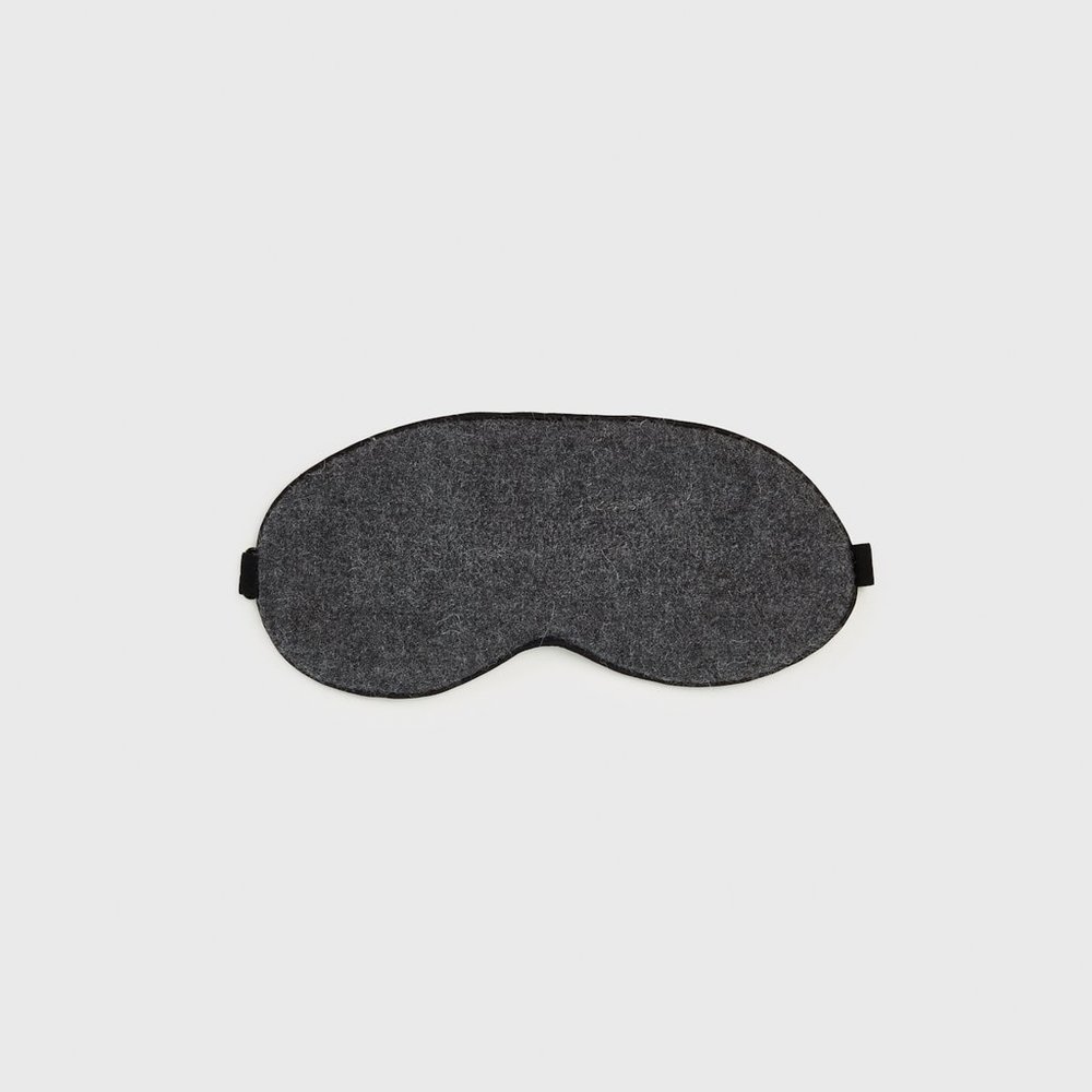 Jenni Kayne Alpaca Eye Mask  For comfort on long flights or for a restful night of sleep at home that looks as good as it feels.&nbsp;   